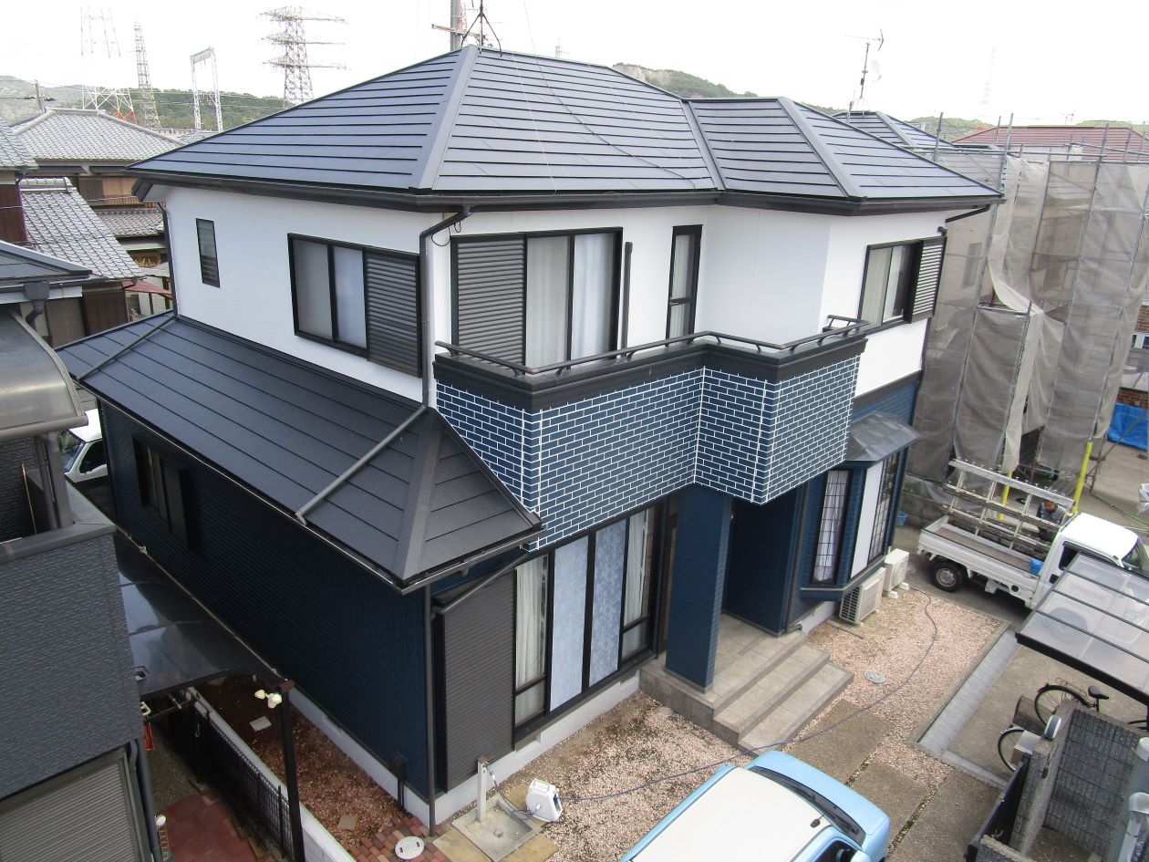 高砂市I様邸　屋根葺き替え・外壁塗装工事