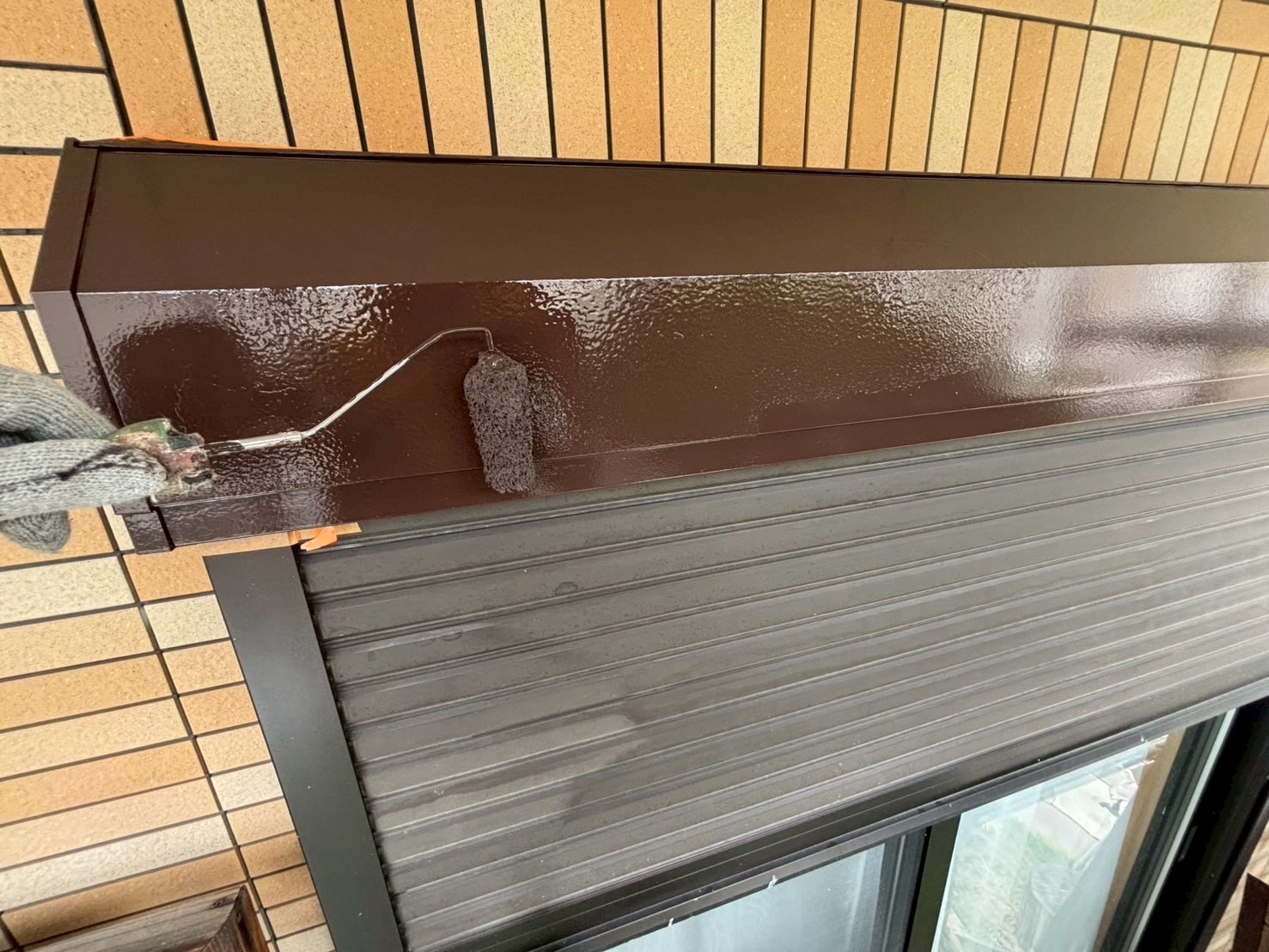 シャッターボックス/上塗り