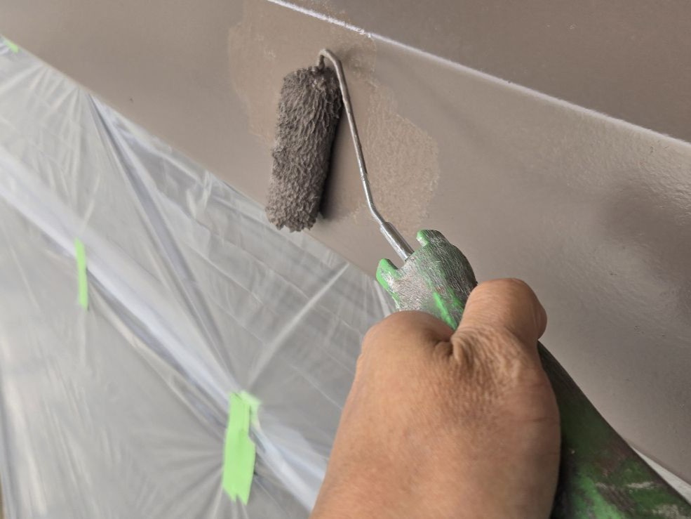 シャッターボックス/中塗り