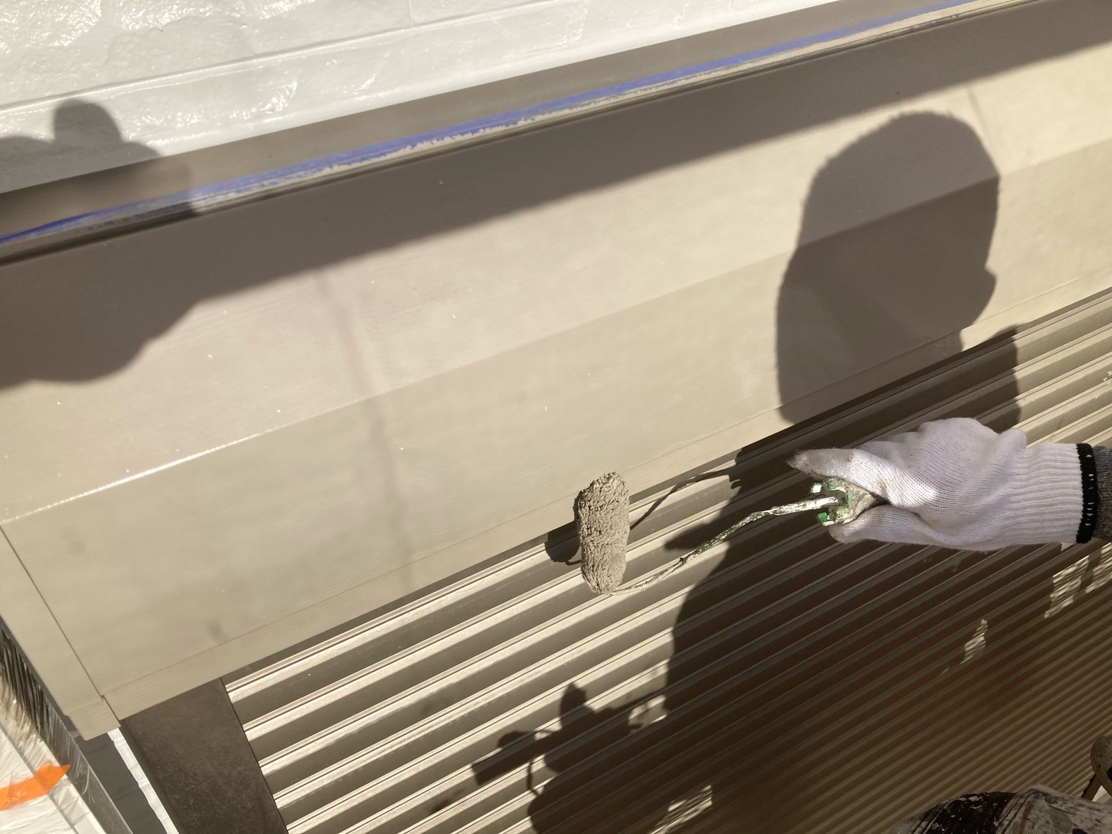 シャッターボックス/上塗り